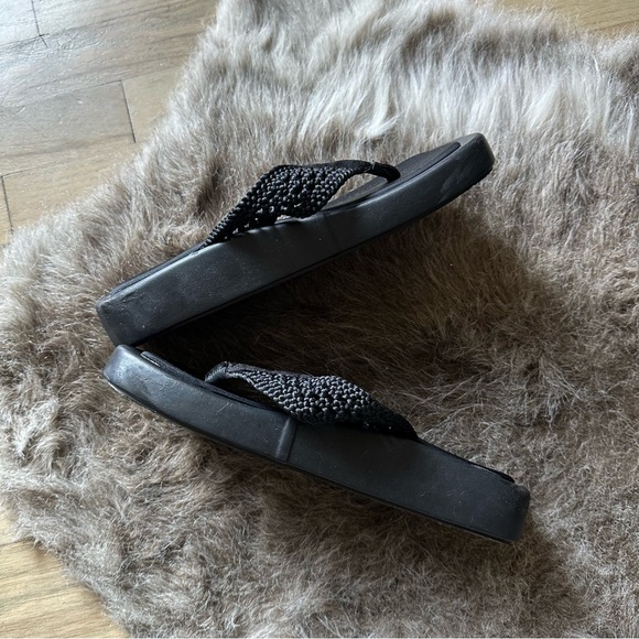 ASOS Knit Thong Platform Sandals - Black - Size 10 - Picture 2 of 3